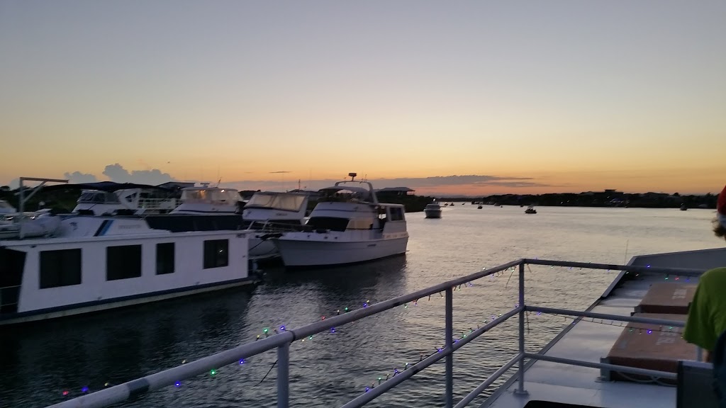 Ferryman Cruises | 41 Harbour Promenade, Banksia Beach QLD 4507, Australia | Phone: 0408 214 980