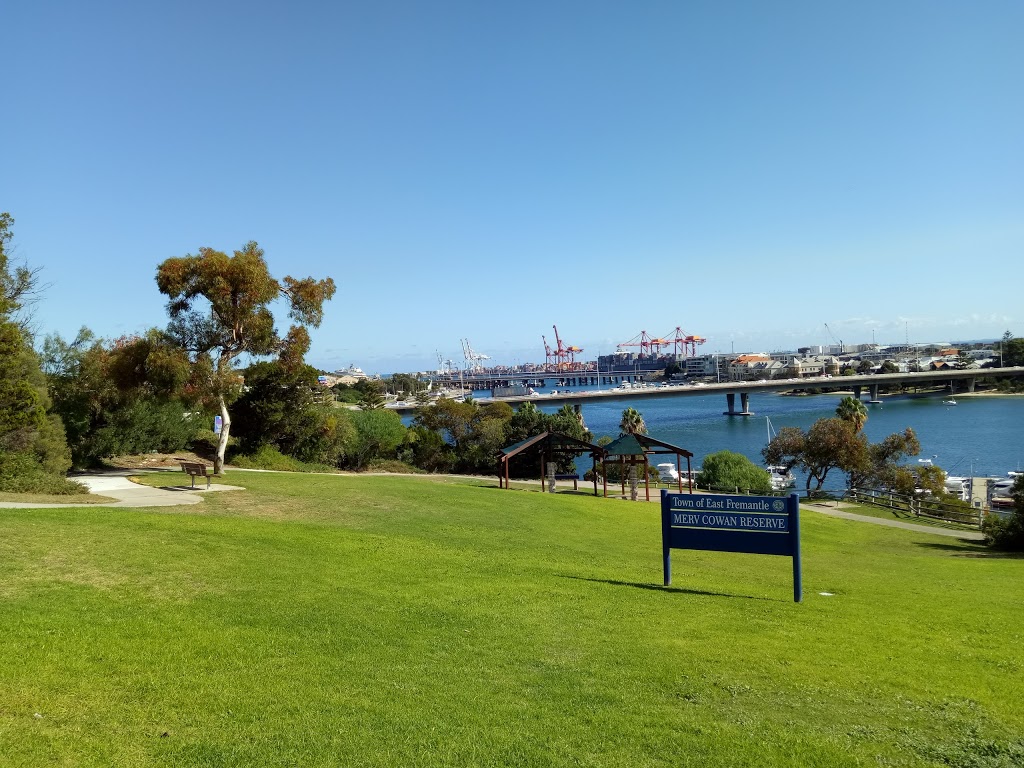 Merv Cowan Park | park | East Fremantle WA 6158, Australia