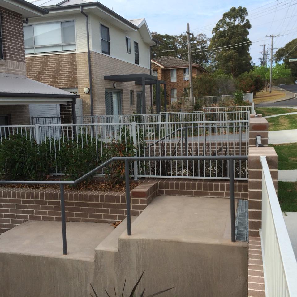 Fencing Manufacturers | 28 Tathra St, West Gosford NSW 2250, Australia | Phone: (02) 4324 2525