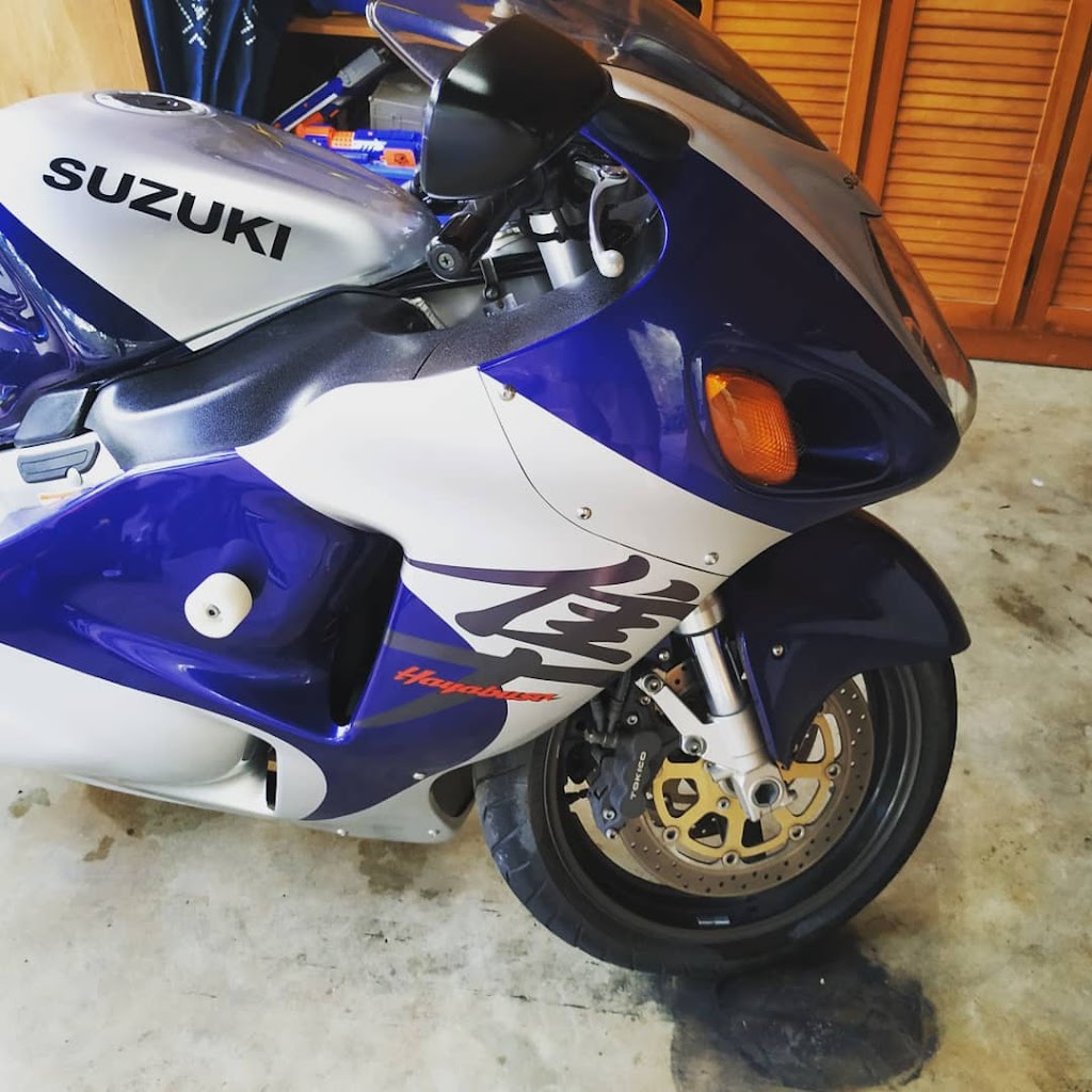 A Cut ABuff Mobile Motorcycle and Vehicle Detailing | car wash | 8 Retreat Ct, Bunya QLD 4055, Australia | 0403602241 OR +61 403 602 241