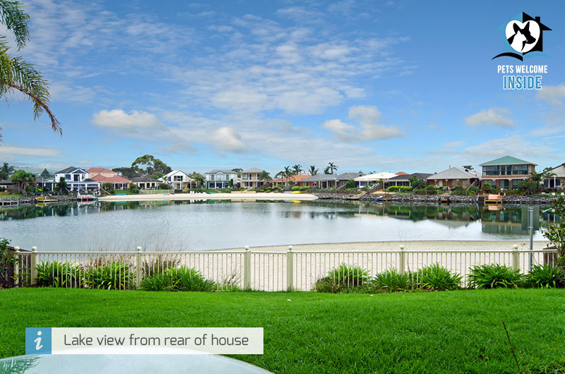 PetLet 4 - Private Beach at Encounter Lakes | 46 Islander Dr, Encounter Bay SA 5211, Australia | Phone: 0408 818 413