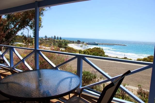 Freshwater Bay Holiday House | LOT 150 Karatta Terrace, Penneshaw SA 5222, Australia | Phone: (08) 8553 1414