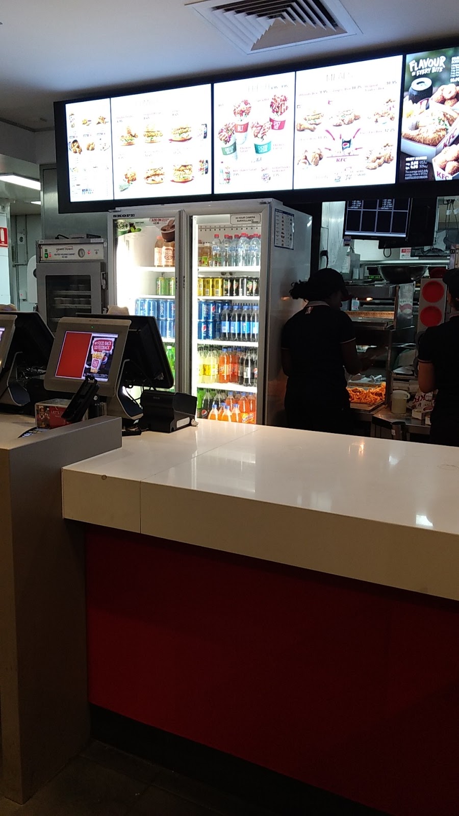 KFC | meal takeaway | 4 John Hines Ave, Minchinbury NSW 2770, Australia | 0296258836 OR +61 2 9625 8836