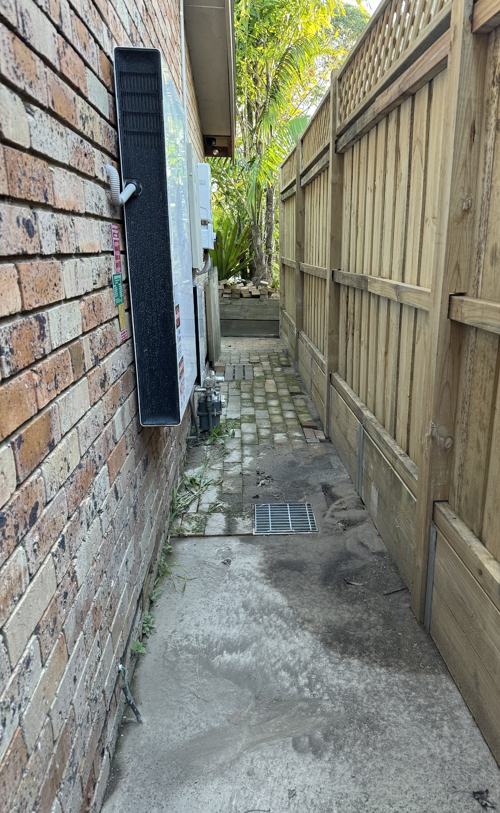 Ameko Cleaning Services | 106 Burns Bay Rd, Lane Cove NSW 2066, Australia | Phone: 0415 669 429