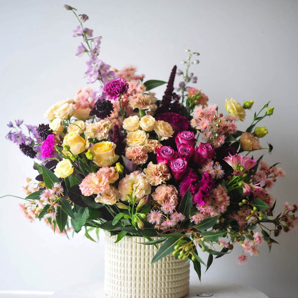 The Flower Shed | florist | 18 Essex St, Footscray VIC 3011, Australia | 0396899927 OR +61 3 9689 9927