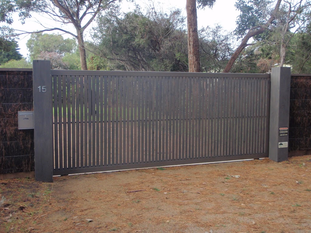 Highlight Fencing | store | 105 Brights Dr, Rye VIC 3941, Australia | 0407223766 OR +61 407 223 766