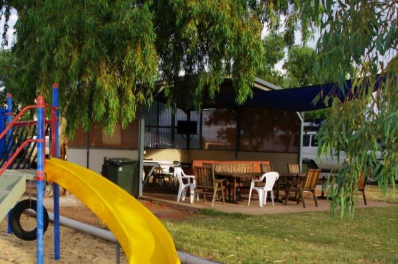 Leonora Village & Caravan Park | 1B Rochester St, Leonora WA 6438, Australia | Phone: 0488 068 483