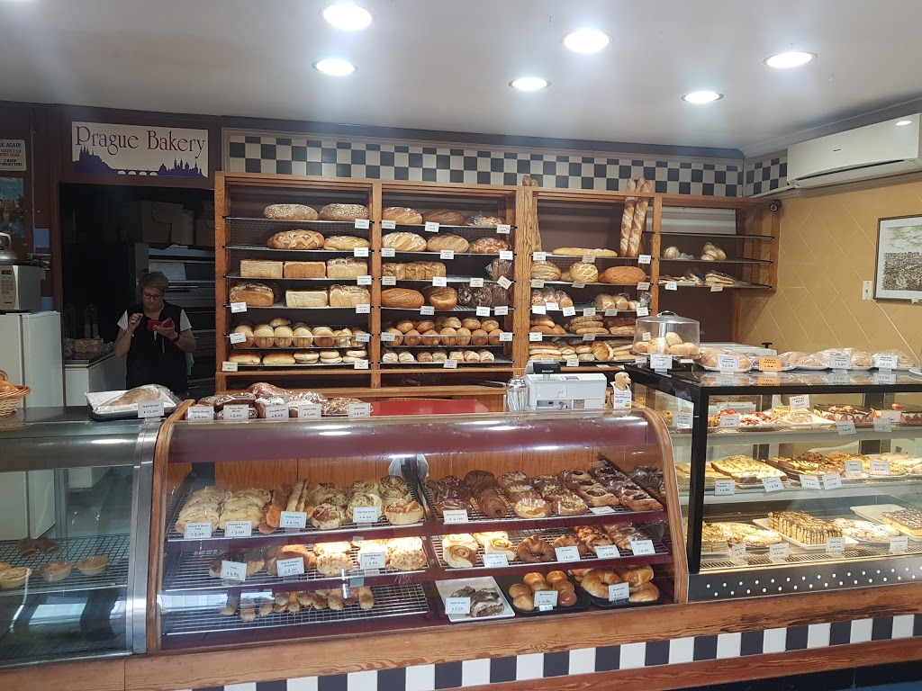 Prague Bakery | bakery | Kingsley Village Shopping Center, 7/100 Kingsley Dr, Kingsley WA 6026, Australia | 0893091122 OR +61 8 9309 1122