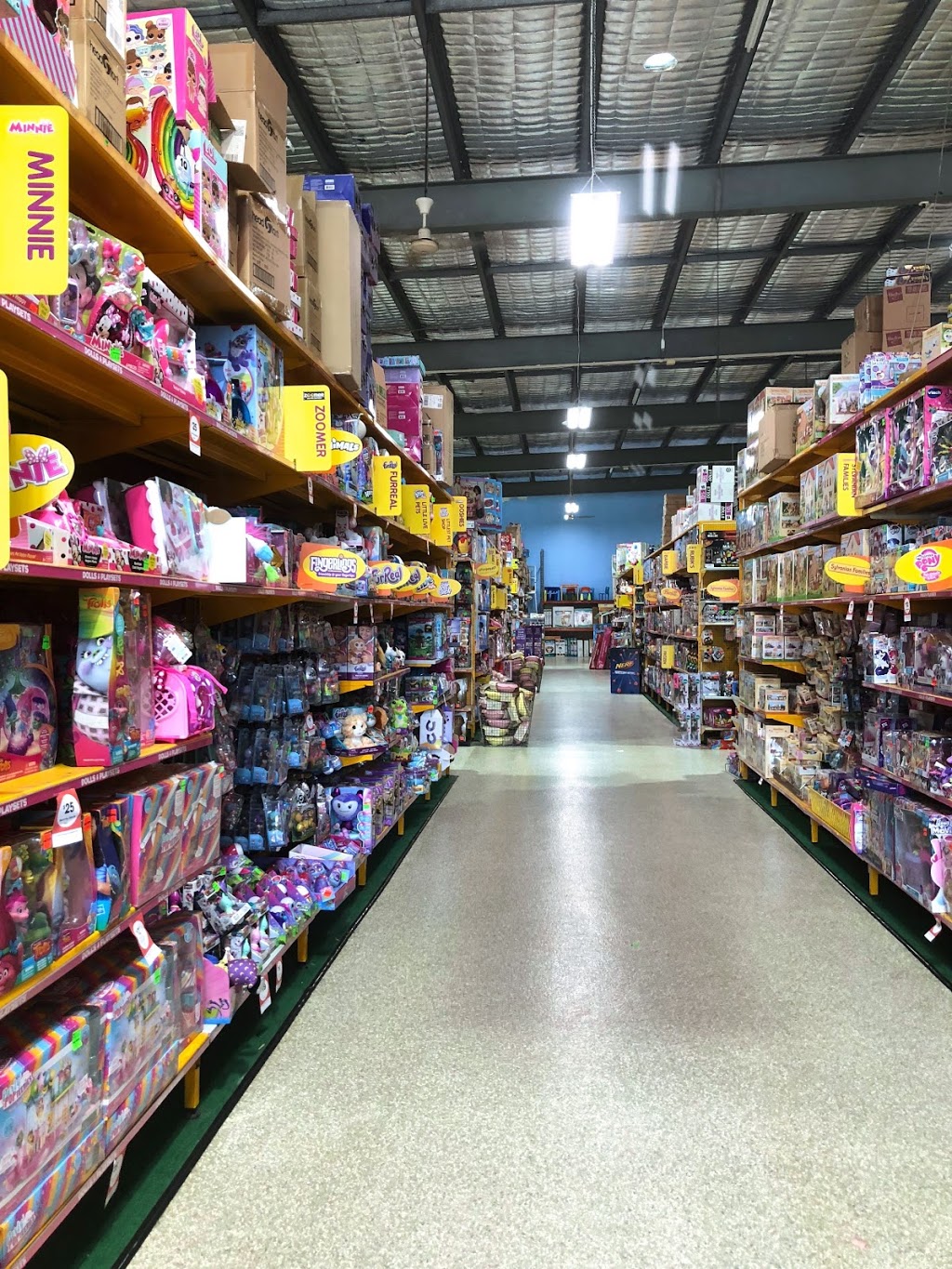 Mr Toys Toyworld Lawnton | 721 Gympie Rd, Lawnton QLD 4501, Australia | Phone: (07) 3881 1250