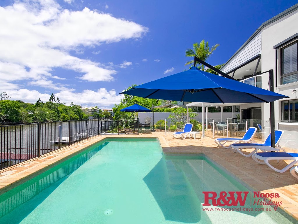 20 Noosa Parade - RW Noosa Holidays | 20 Noosa Parade, Noosa Heads QLD 4567, Australia | Phone: (07) 5448 0966