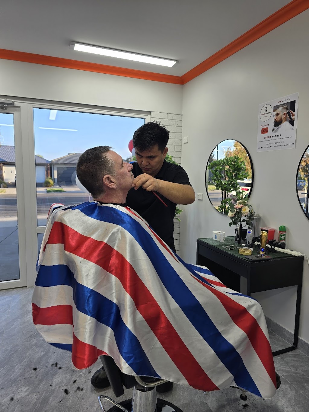 SUPER BARBER | 200 Warralily Blvd, Armstrong Creek VIC 3217, Australia | Phone: (03) 5249 5729
