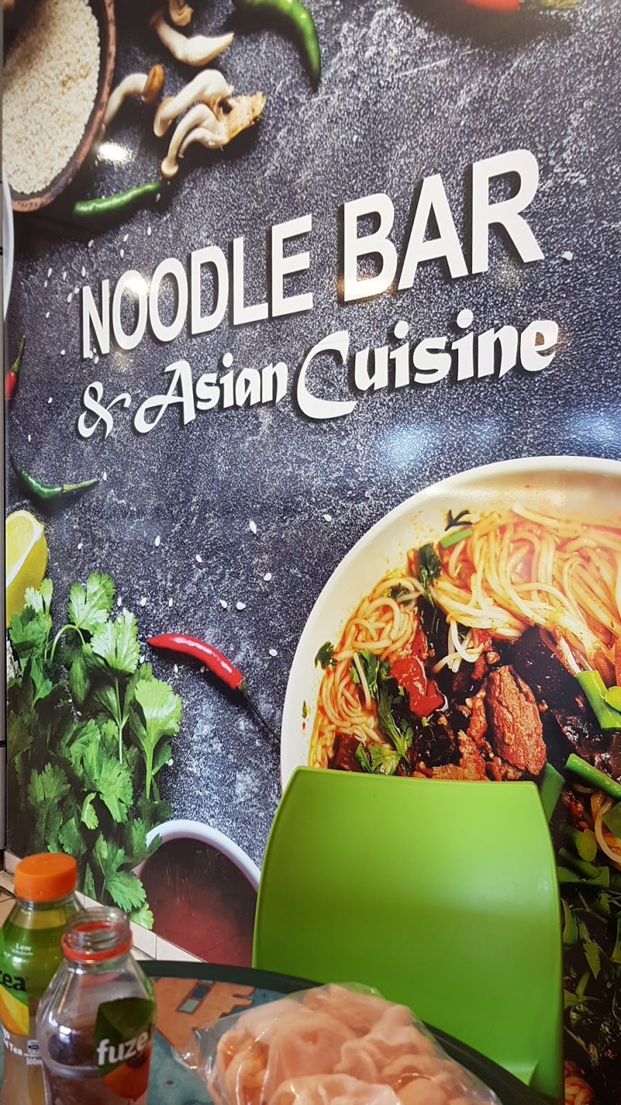 Beenleigh Noodlebar & Asian Cuisine | Shop 44/114-118 George St, Beenleigh QLD 4207, Australia | Phone: (07) 3386 1310