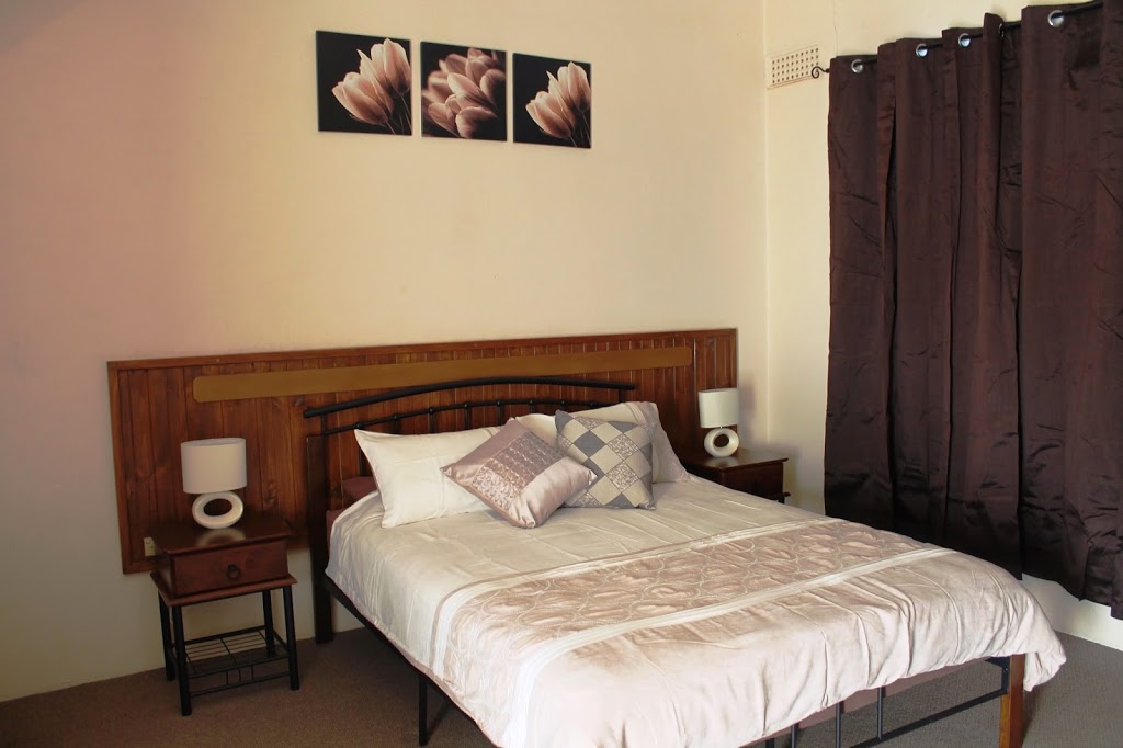 Flinders Ranges Motel | lodging | 2 Railway Terrace, Quorn SA 5433, Australia | 1800994960 OR +61 1800 994 960