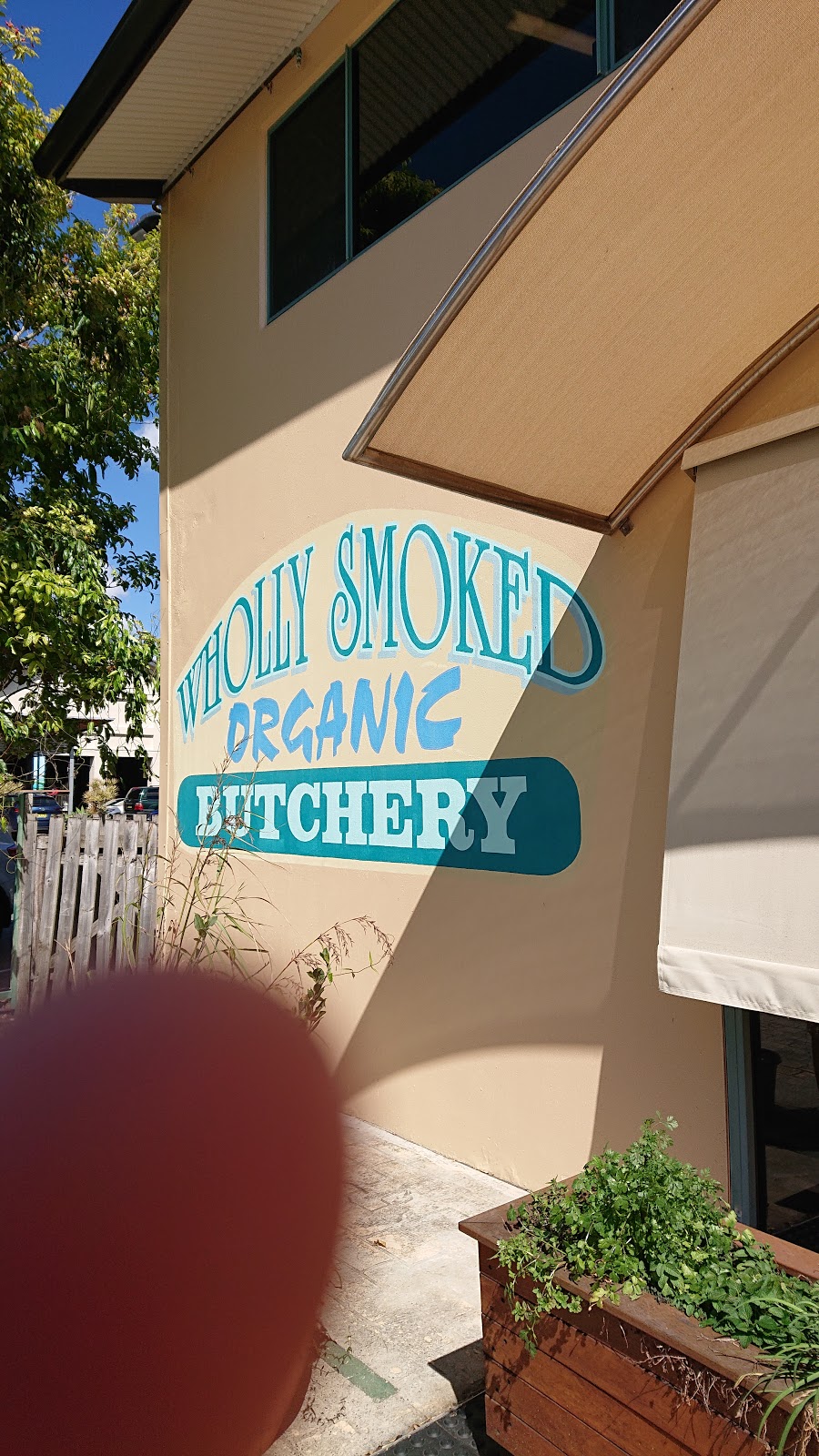 Byron Bay Wholly Smoked Gourmet Food | 130 Jonson St, Byron Bay NSW 2481, Australia | Phone: (02) 6685 6261