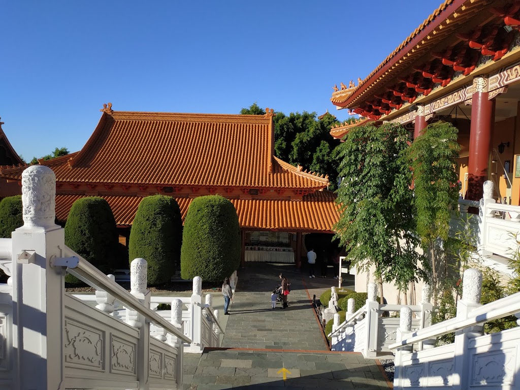 Fo Guang Shan Nan Tien Temple | place of worship | 180 Berkeley Rd, Berkeley NSW 2506, Australia | 0242720600 OR +61 2 4272 0600