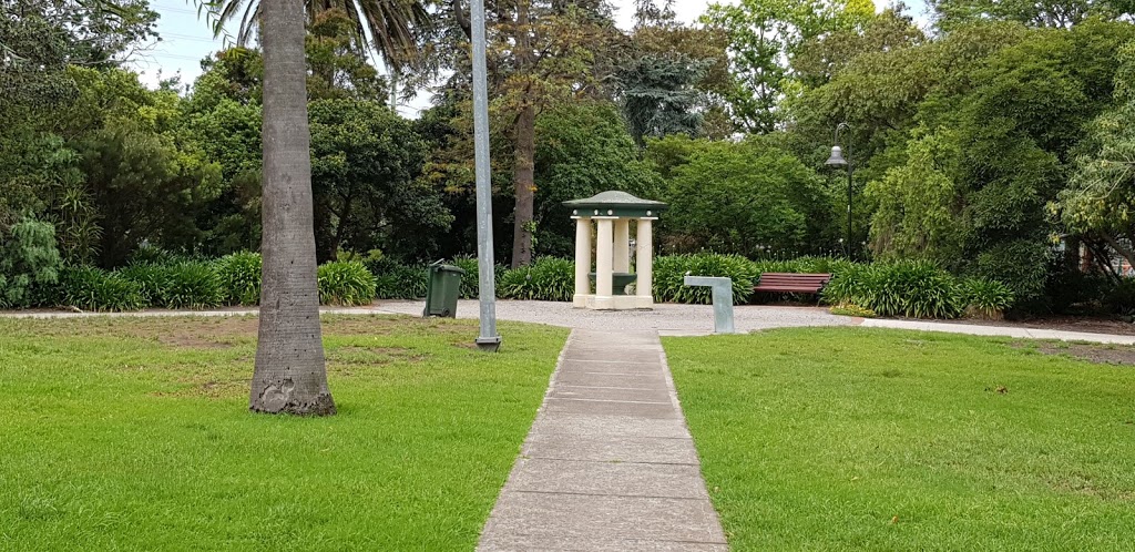 Oldis Gardens | park | East St, Northcote VIC 3070, Australia
