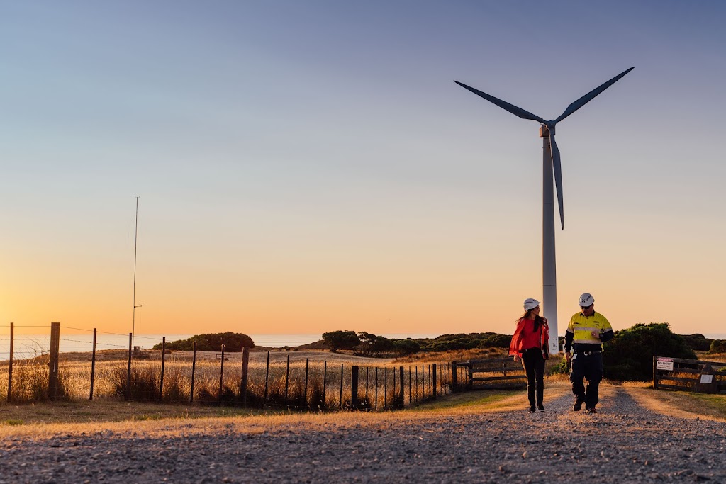 Oi Studios | Unit 2/4 Yamada Pl, Mornington TAS 7018, Australia | Phone: 0408 659 998