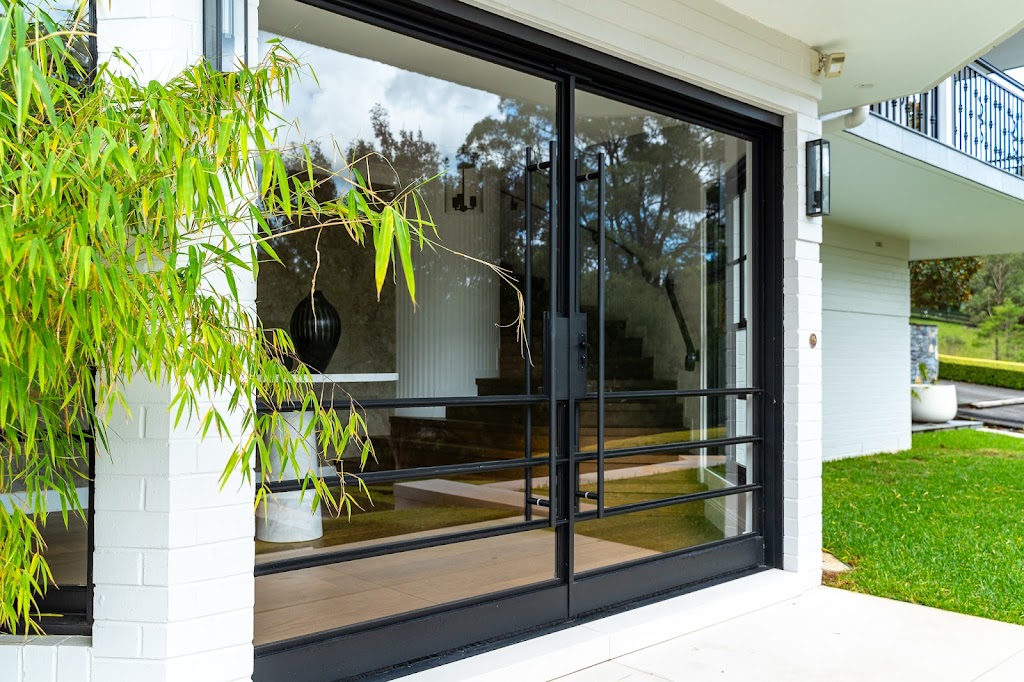 Aust Doors Co | 23 Waynote Pl, Unanderra NSW 2526, Australia | Phone: 0418 603 193