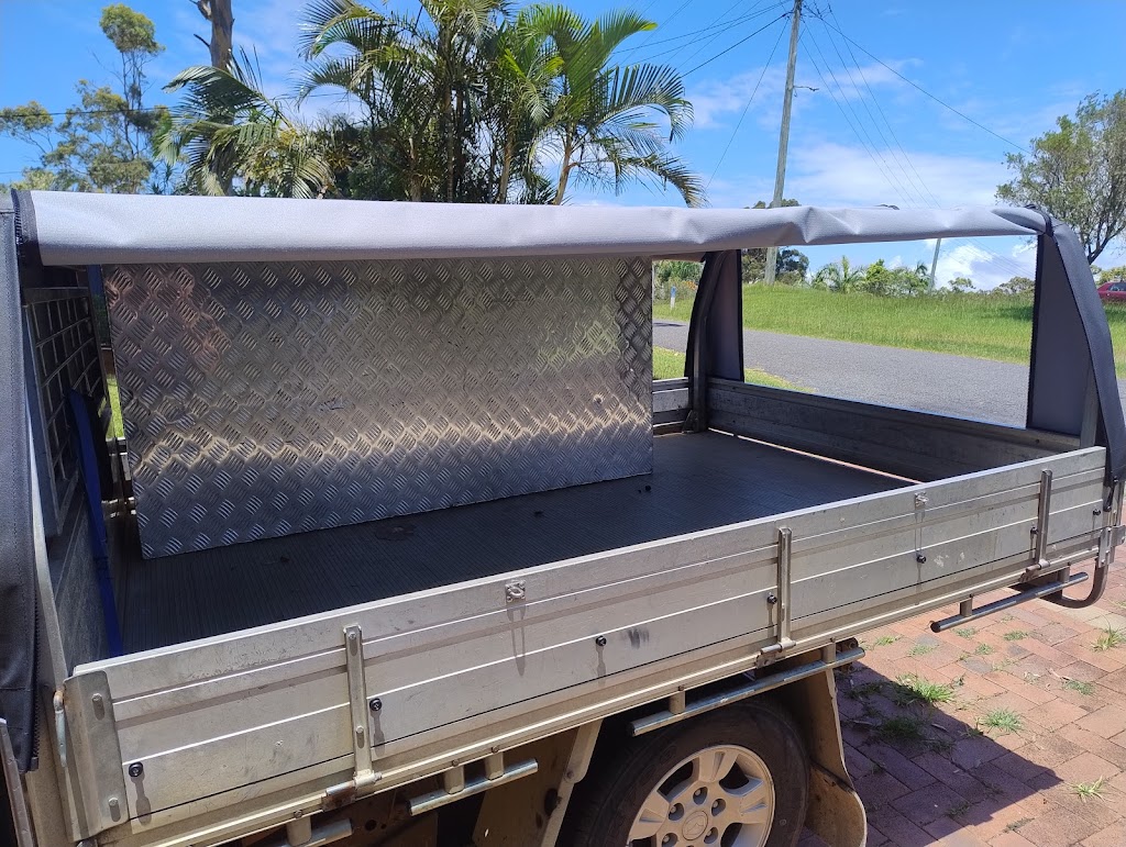 East Coast Upholstery | 24 Coral Dr, Sandy Beach NSW 2456, Australia | Phone: 0421 215 276