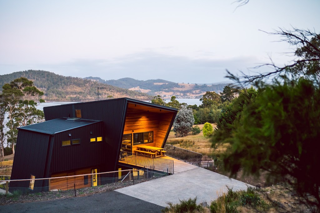 Titane Windows & Doors | 2/160 Bungana Way, Cambridge TAS 7170, Australia | Phone: (03) 6248 4601