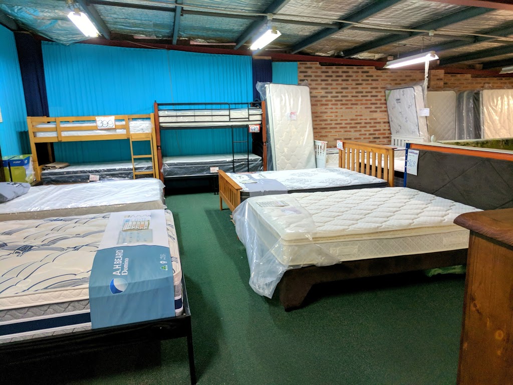 Outwest Furniture & Bedding Specialists | furniture store | 5 E Market St, Richmond NSW 2753, Australia | 0245885229 OR +61 2 4588 5229