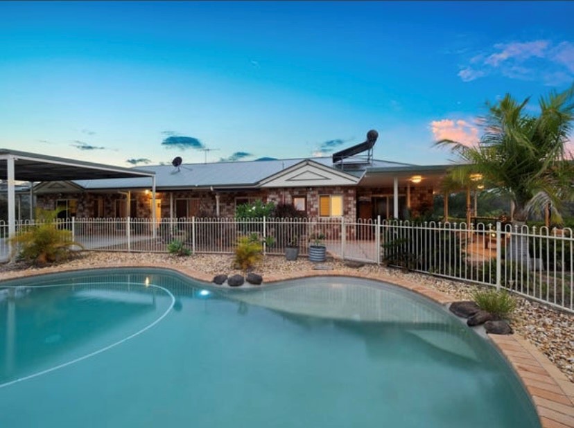 Sans Souci Respite Retreat | 39 Forest Rd, Cashmere QLD 4500, Australia | Phone: 0437 381 463