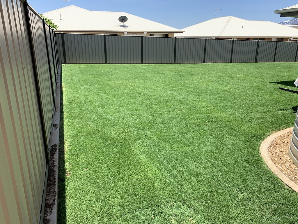 Tailored Lawn Services | 8 Rosebrook Pl, Gracemere QLD 4702, Australia | Phone: 0413 594 113