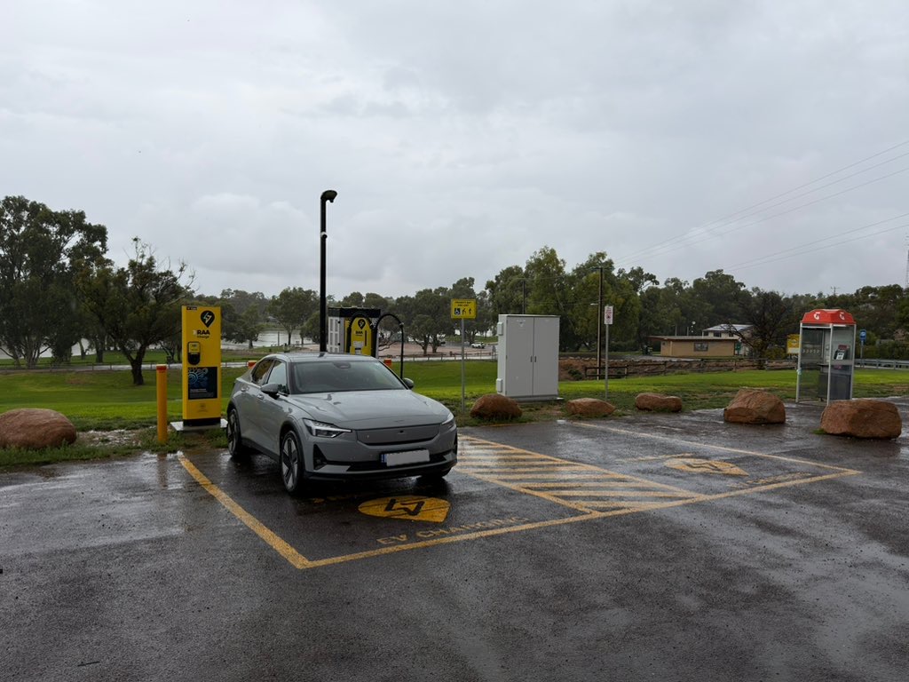 Chargefox Charging Station | 17 Railway Terrace, Morgan SA 5320, Australia | Phone: 1300 518 038