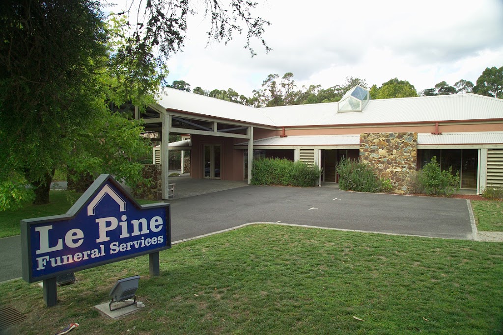 Le Pine Funerals Eltham | funeral home | 848 Main Rd, Eltham VIC 3095, Australia | 0394390401 OR +61 3 9439 0401