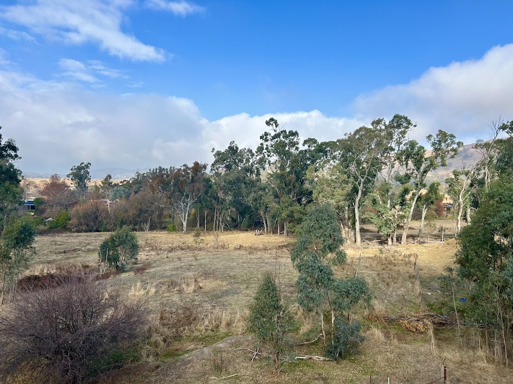 Stay Albury Wodonga - House on the Hill | 74 Clarendon Ave, Wodonga VIC 3690, Australia | Phone: 0480 856 060