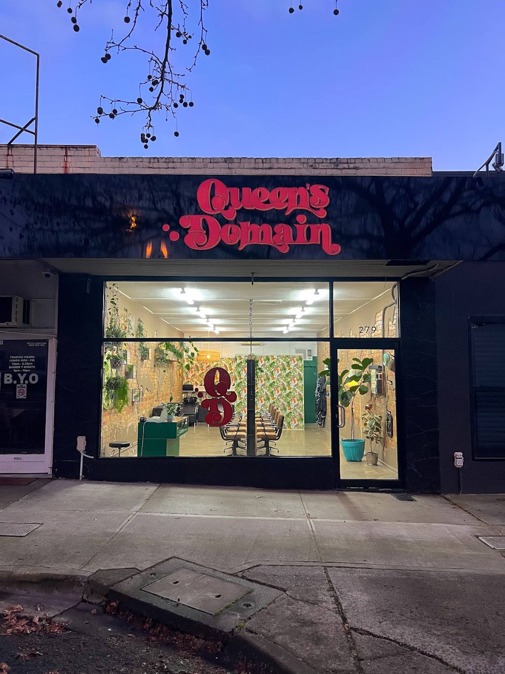 Queens Domain | 592 Park Rd, Park Orchards VIC 3114, Australia | Phone: 0480 462 530