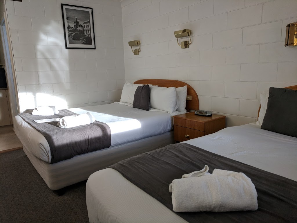Central Motel | lodging | 131 Meade St, Glen Innes NSW 2370, Australia | 0267322200 OR +61 2 6732 2200