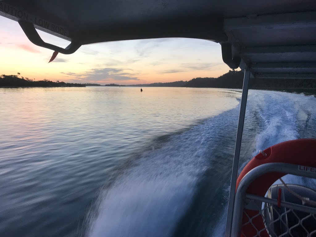 Lakes-Explorer Sea Safari & Water Taxi | travel agency | Post Office Jetty, Lakes Entrance VIC 3909, Australia | 0458511438 OR +61 458 511 438