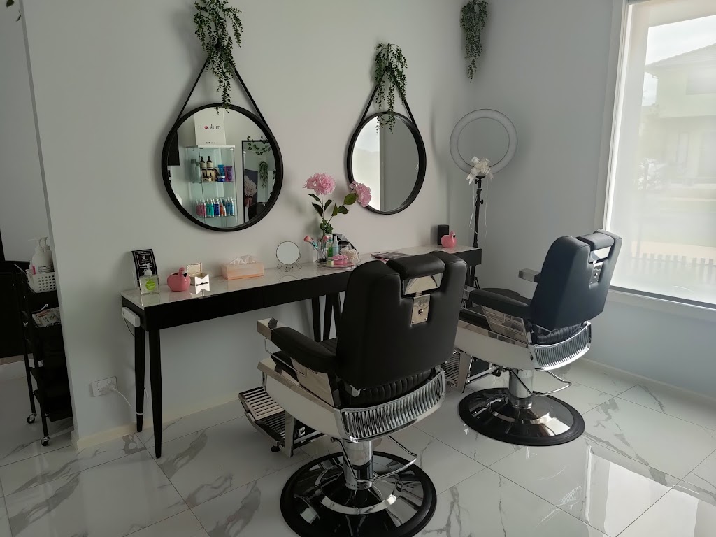 MakeOverByRachna Hair -Beauty-Make up Salon | beauty salon | Ruislip Ave, Strathtulloh VIC 3338, Australia | 0431426903 OR +61 431 426 903