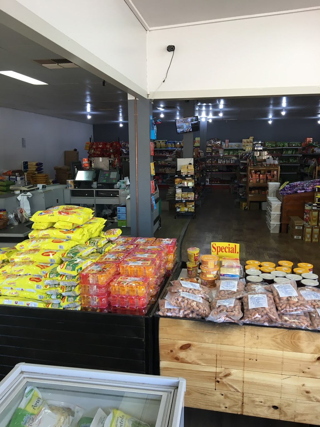 Veggie Basket | store | 93-95 Banna Ave, Griffith NSW 2680, Australia | 0450625647 OR +61 450 625 647