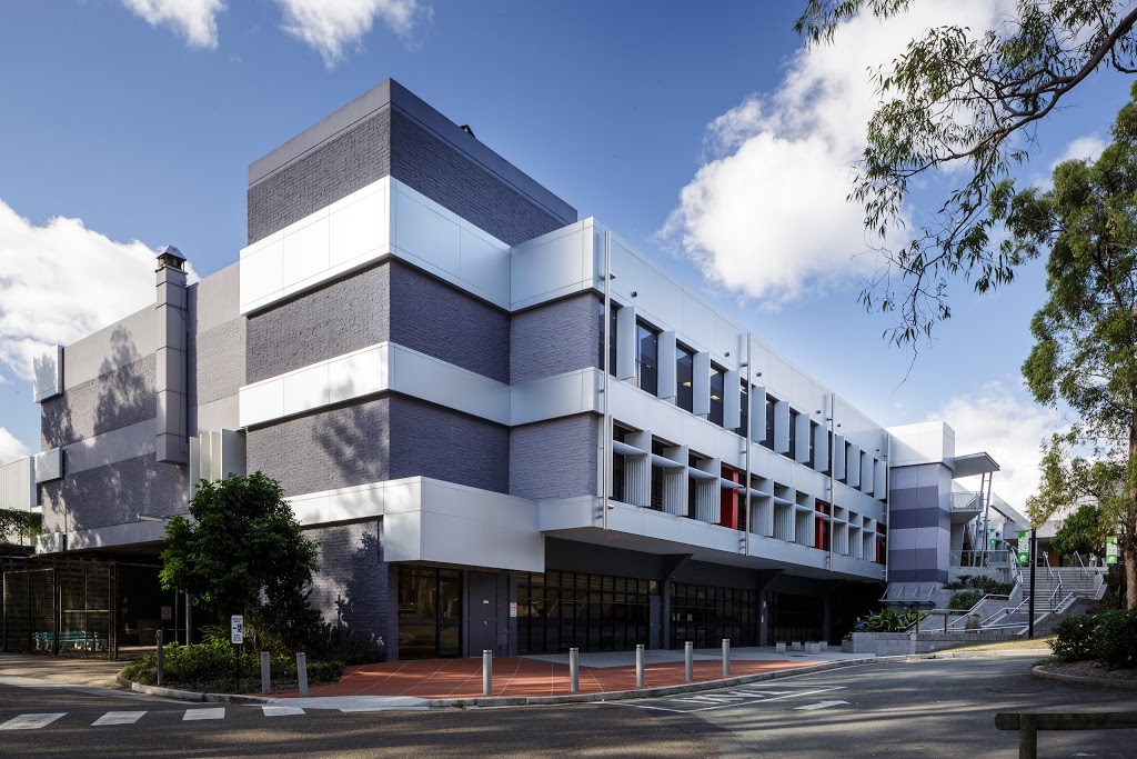 TAFE Queensland, Mount Gravatt campus | university | 1030 Cavendish Rd, Mount Gravatt QLD 4122, Australia | 1300308233 OR +61 1300 308 233