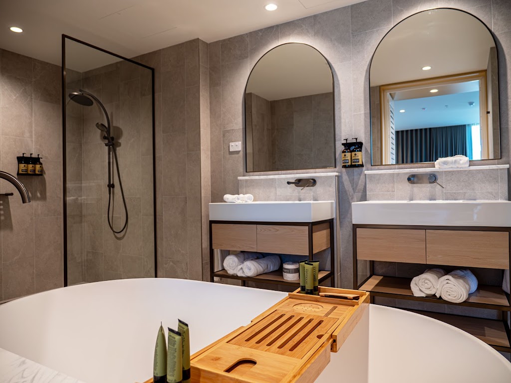 Encore by Mingara | 12/14 Mingara Dr, Tumbi Umbi NSW 2261, Australia | Phone: (02) 4327 1000