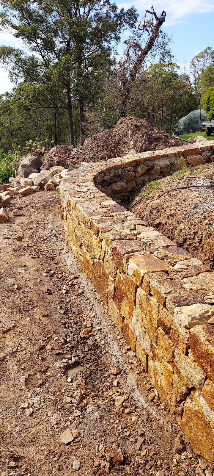 cape landscapes | 168 Kennedys Ln, Ewingsdale NSW 2481, Australia | Phone: 0472 595 688