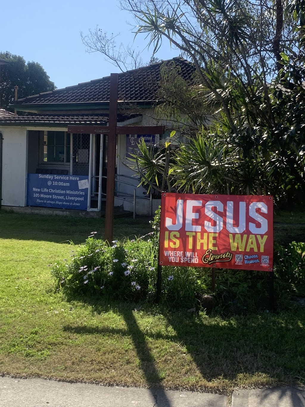 New Life Christian Ministries | 109 Moore St, Liverpool NSW 2170, Australia | Phone: (02) 9821 2439