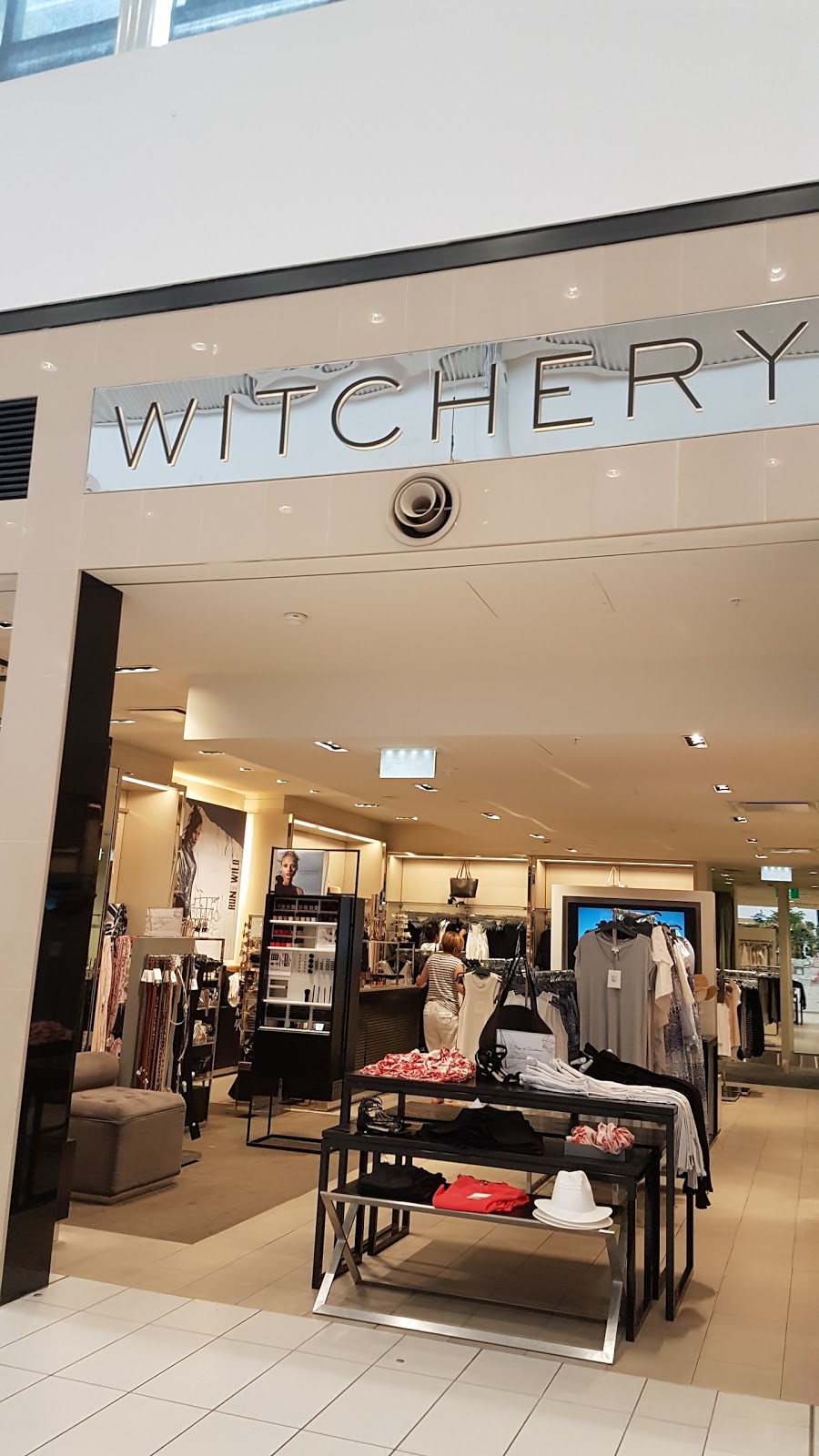 Witchery | clothing store | Shop 12 Qantas Domestic Terminal (T3) Sydney Kingsford Smith Airport, Qantas Dr, Mascot NSW 2020, Australia | 0296692168 OR +61 2 9669 2168
