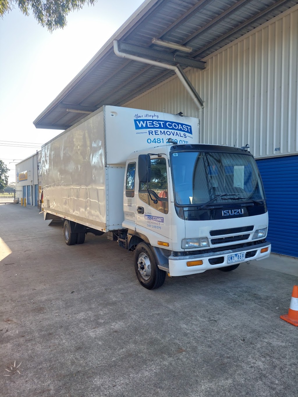 East Coast and West Removals | 3 Moolap Station Rd, Moolap VIC 3224, Australia | Phone: 0481 249 075