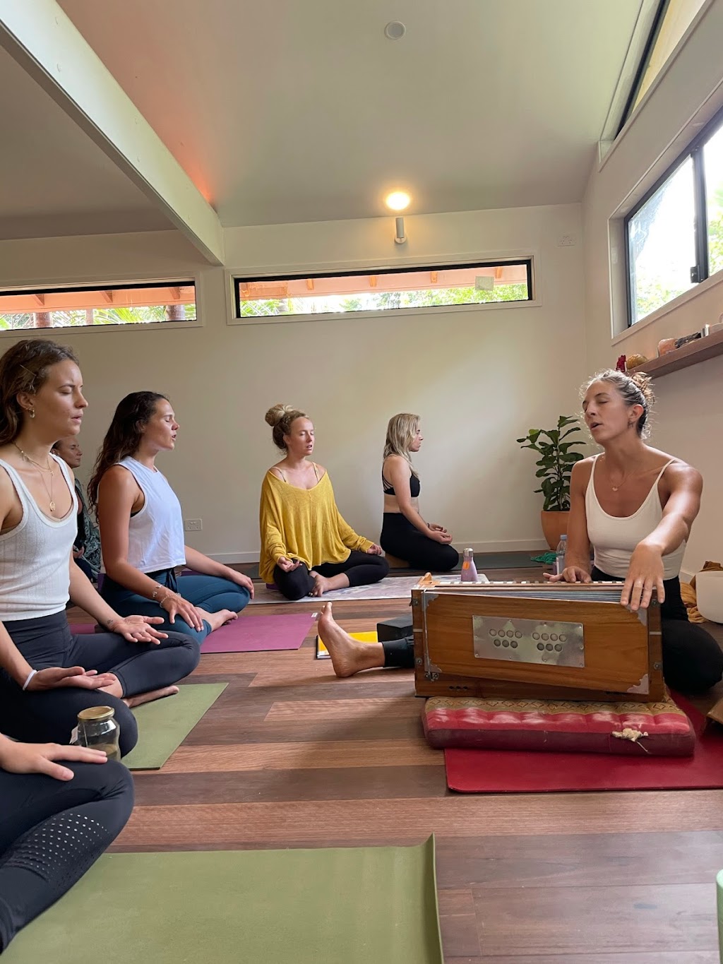 Art of Being Yoga & Meditation Retreats | point of interest | 4 Roses Rd, Federal NSW 2480, Australia | 0402977977 OR +61 402 977 977
