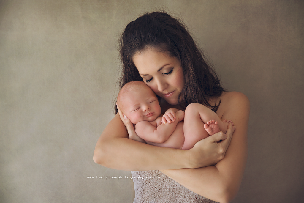 Newborn Photographer - BeccyRose Photography | 112 Aqua Promenade, Currumbin Valley QLD 4223, Australia | Phone: 0422 689 889