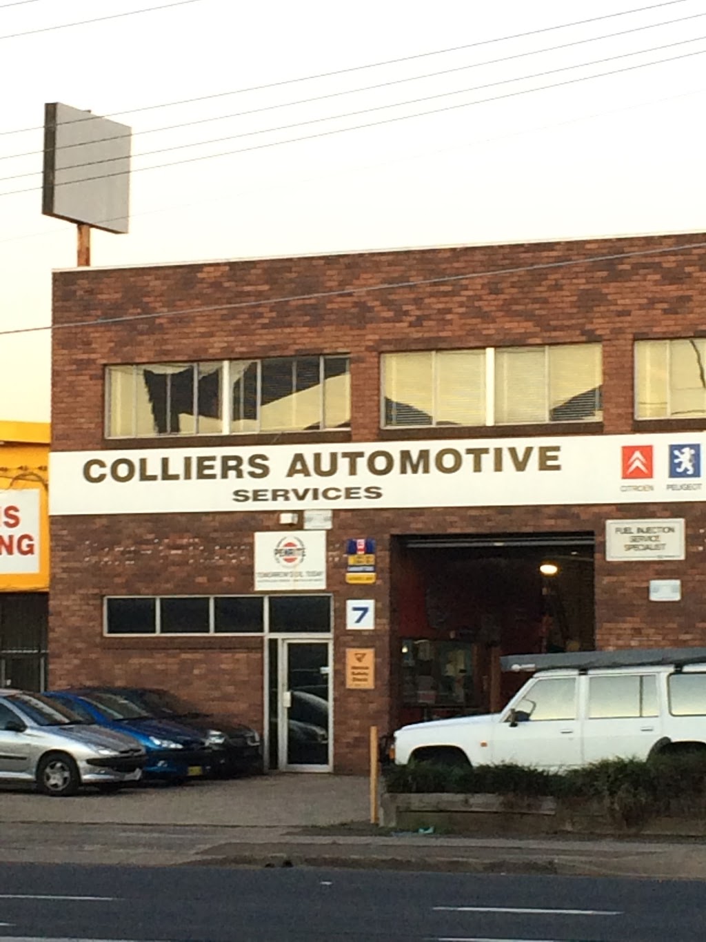 Colliers Automotive Services | 7 James Ruse Dr, Granville NSW 2142, Australia | Phone: (02) 9682 3383