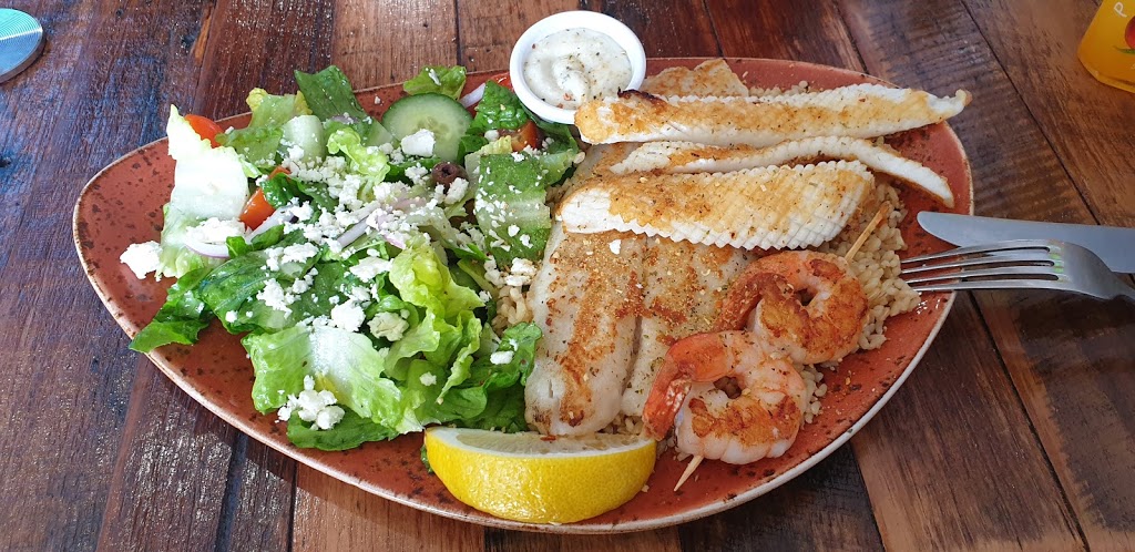Blue Marlin Fish n Chips | restaurant | 13/15 Lake St, Caroline Springs VIC 3023, Australia | 0393605671 OR +61 3 9360 5671