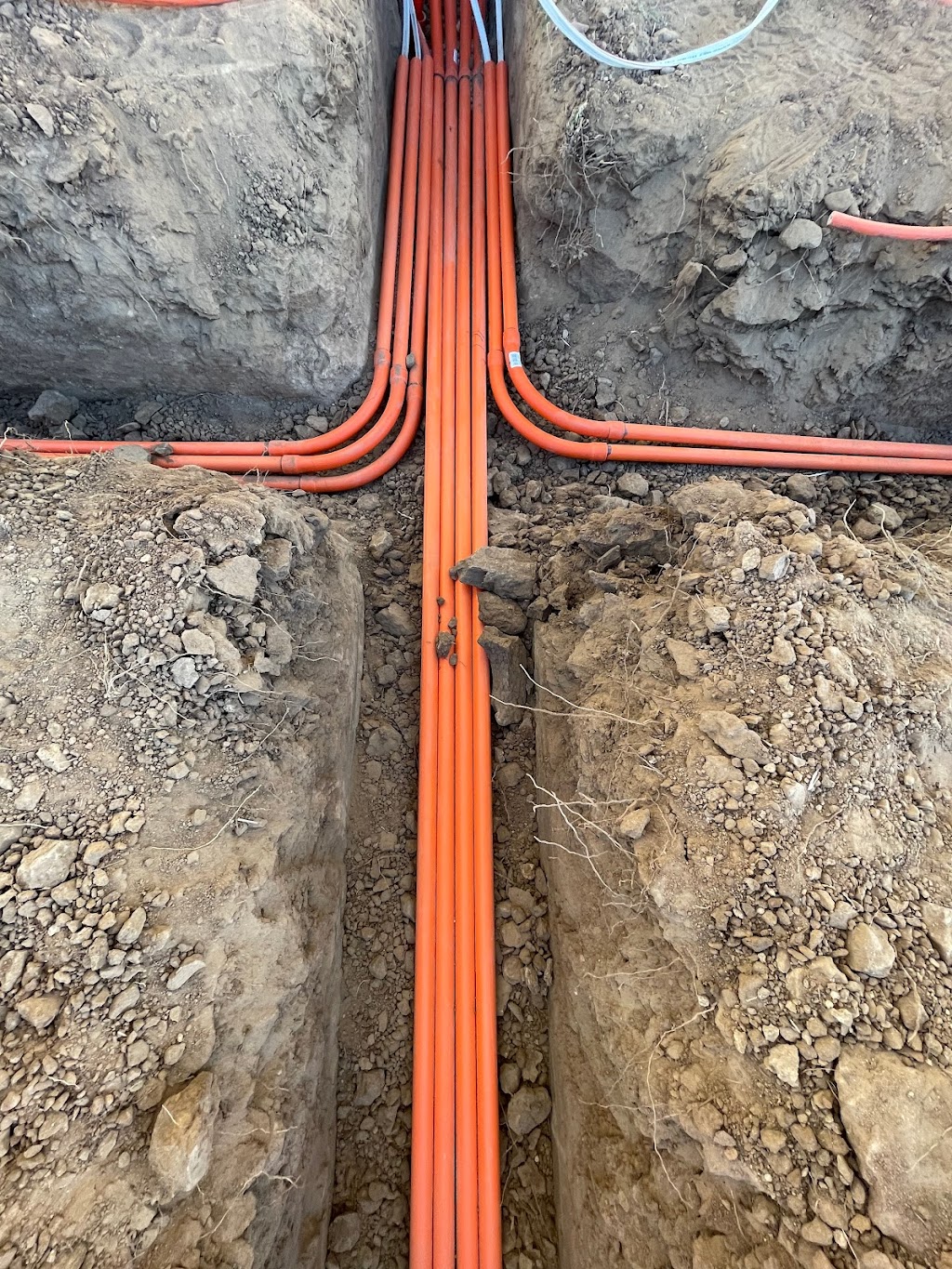 VIPR Industries Electrical Solutions | 2 Vale St, Emerald QLD 4720, Australia | Phone: 0427 923 258
