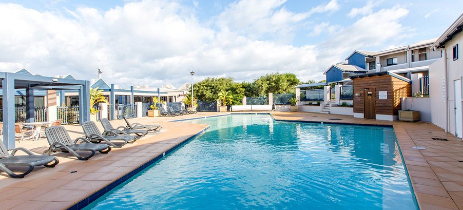Margarets Beach Resort | lodging | 1 Resort Place, Gnarabup Beach, Margaret River WA 6285, Australia | 0897571227 OR +61 8 9757 1227