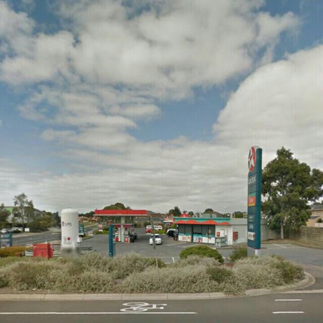 Caltex Star Mart | gas station | 525 Melton Hwy, Sydenham VIC 3037, Australia | 0393903081 OR +61 3 9390 3081