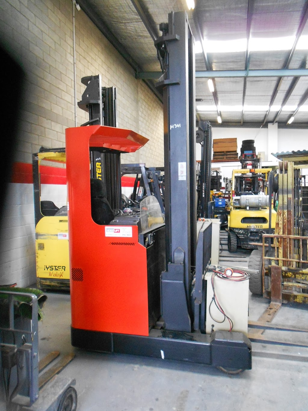 Heavy Lift Forklifts | Factory 2/397 Dorset Rd, Bayswater VIC 3153, Australia | Phone: (03) 9762 4965