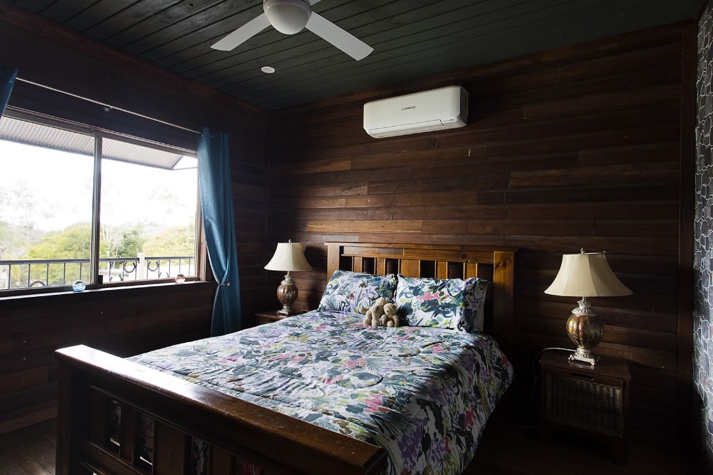 Hill House Esk | 8 Hill St, Esk QLD 4312, Australia | Phone: 0433 981 857